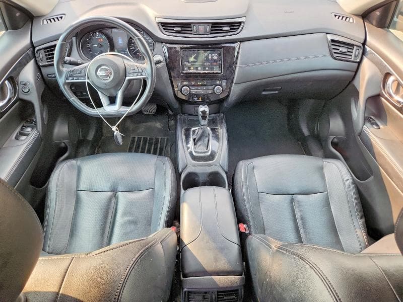 2017 NISSAN ROGUE S 8