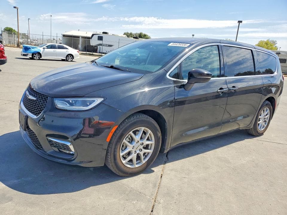 2023 CHRYSLER PACIFICA TOURING L - 1