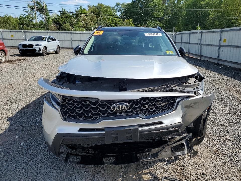 2021 KIA SORENTO S 5