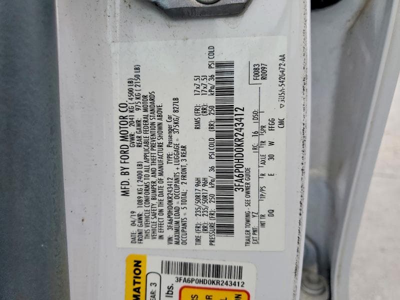 2019 FORD FUSION SE 12