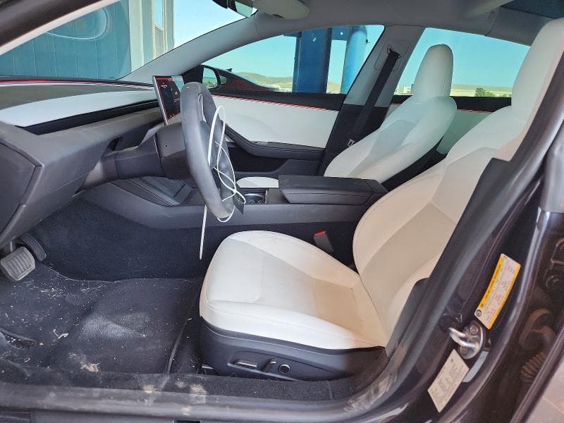 2025 TESLA MODEL 3 7