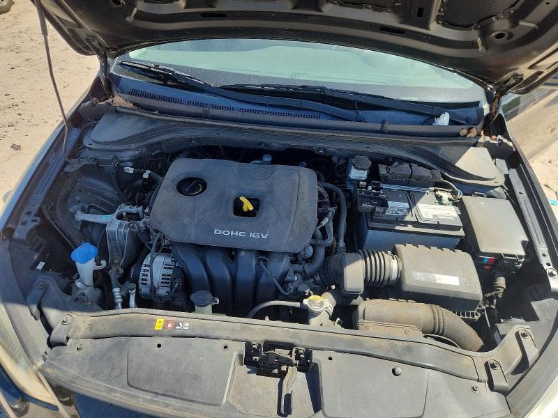 2017 HYUNDAI ELANTRA SE 11
