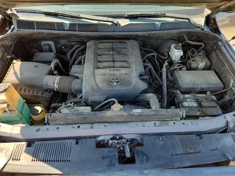 2017 TOYOTA TUNDRA CREWMAX SR5 11