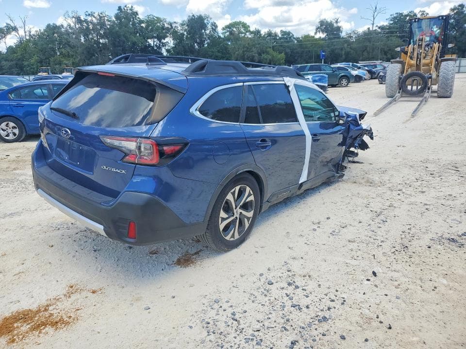 2020 SUBARU OUTBACK LIMITED 3