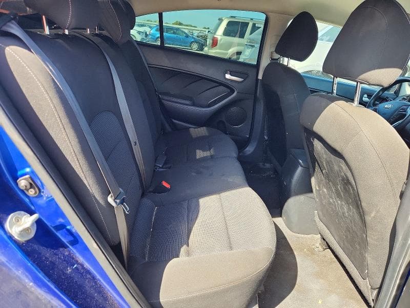2018 KIA FORTE LX 10