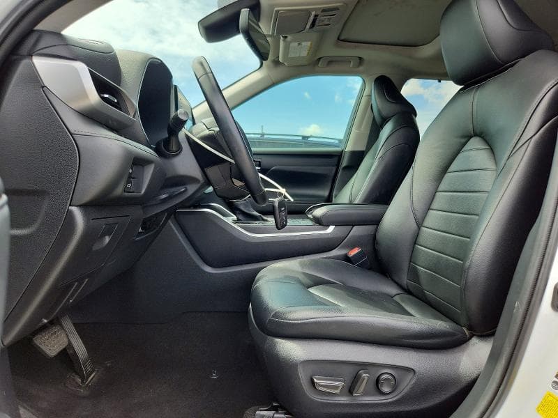 2020 TOYOTA HIGHLANDER XLE 7