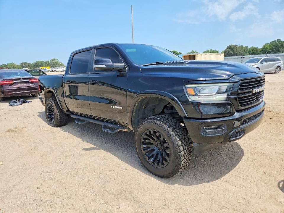 2020 RAM 1500 LARAMIE 4