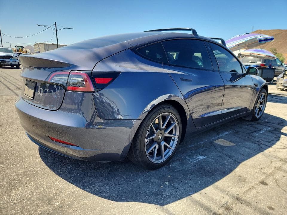 2023 TESLA MODEL 3 3