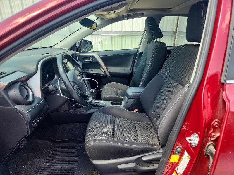 2018 TOYOTA RAV4 XLE 7
