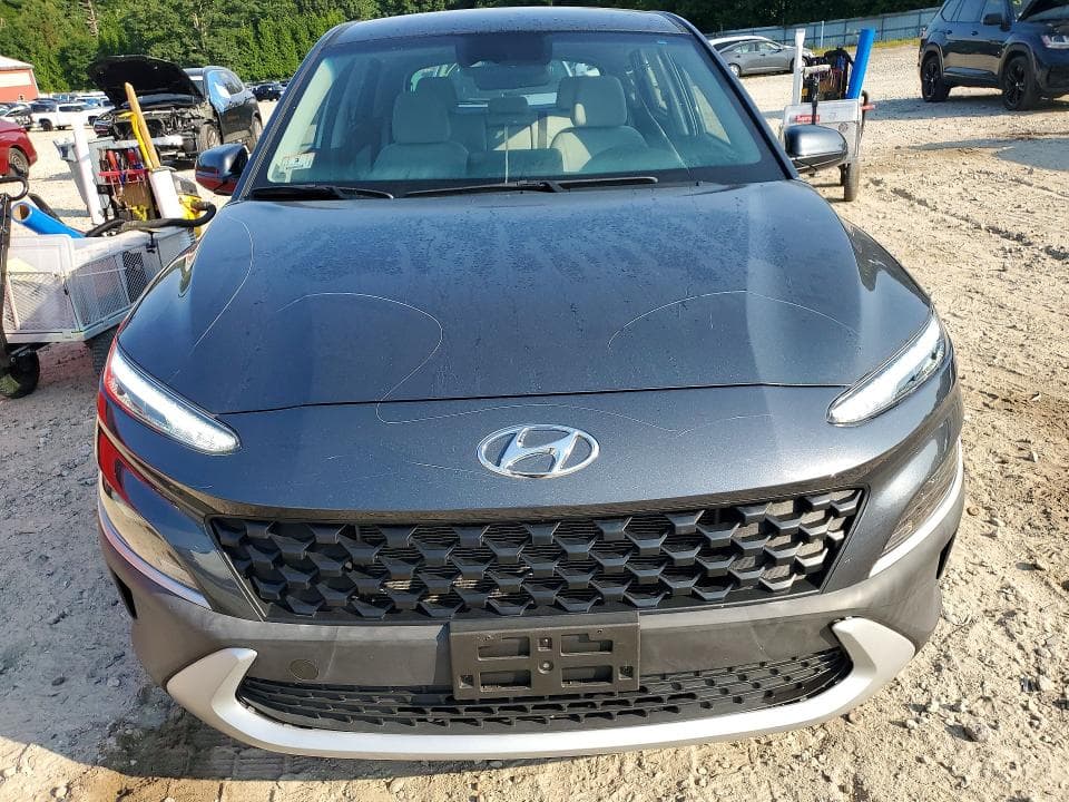 2022 HYUNDAI KONA SE 5