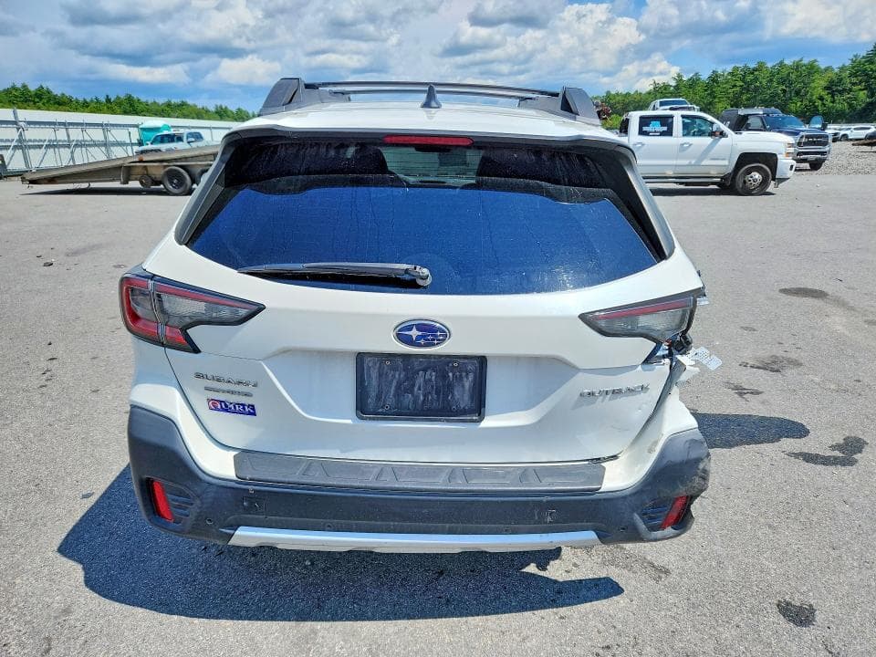 2020 SUBARU OUTBACK LIMITED 6