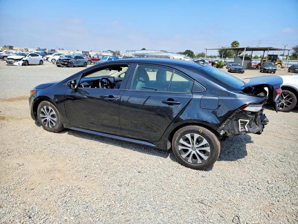 2021 TOYOTA COROLLA LE 2