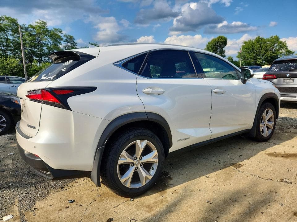 2017 LEXUS NX 300H 3