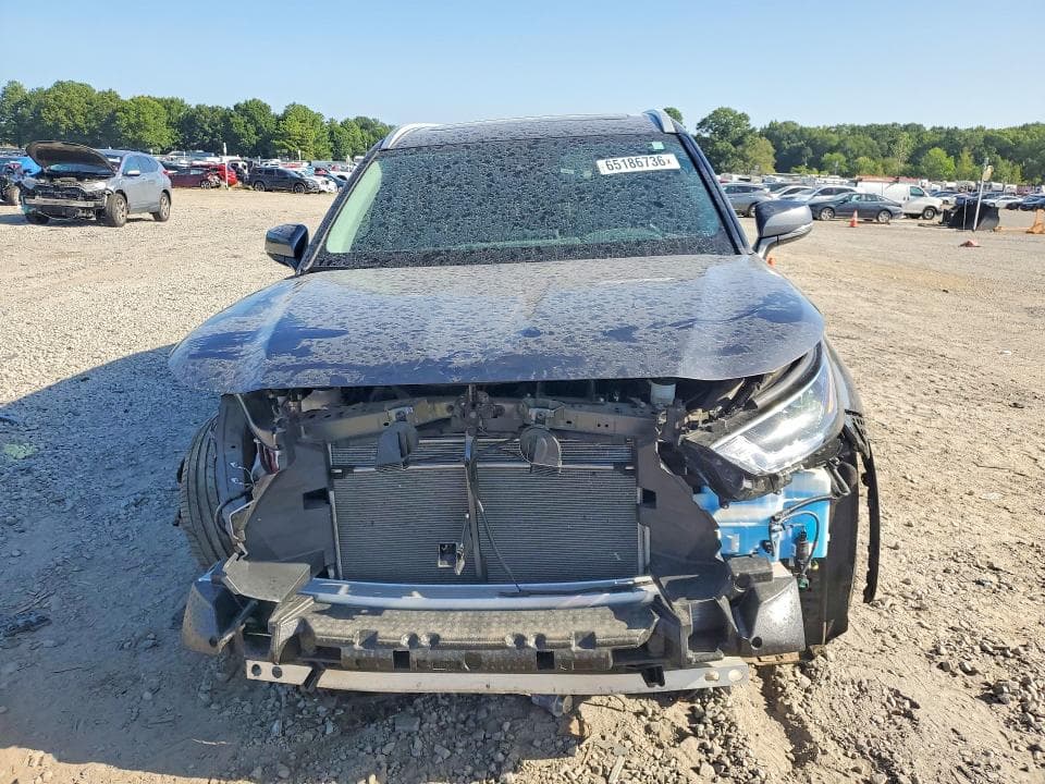 2023 TOYOTA HIGHLANDER XLE 5