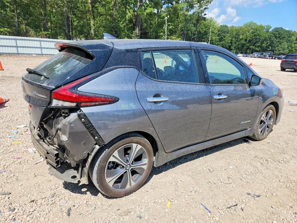 2019 NISSAN LEAF SV 3