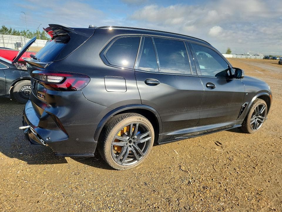 2021 BMW X5 M 3