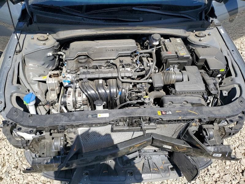 2025 HYUNDAI ELANTRA SEL 11