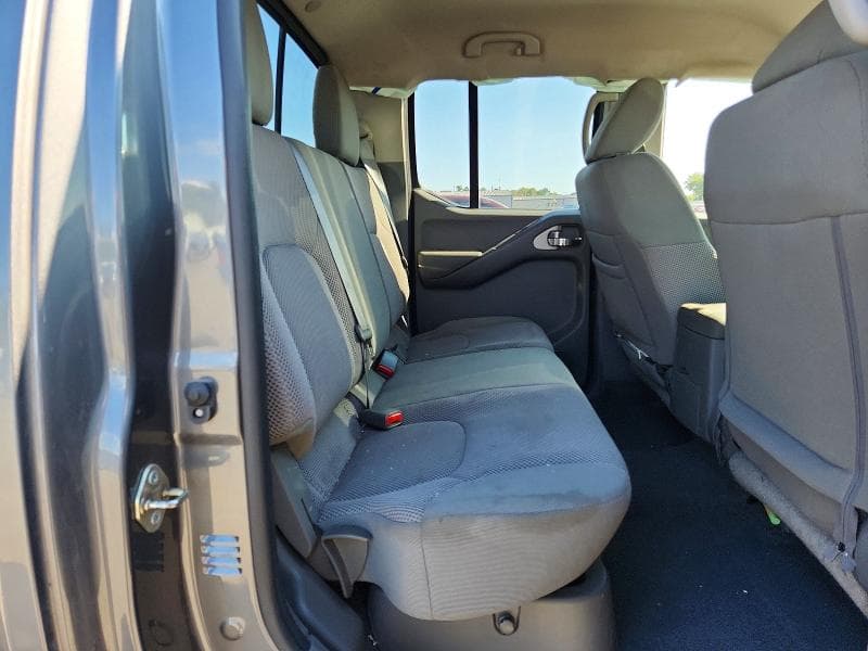 2019 NISSAN FRONTIER SV 10