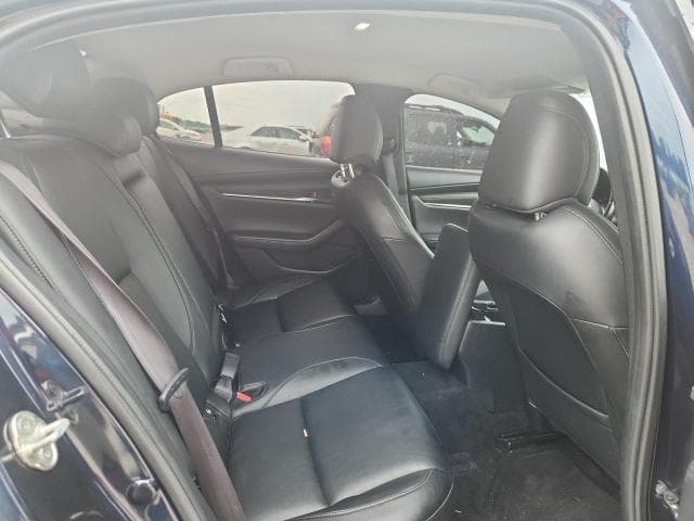 2019 MAZDA 3 10
