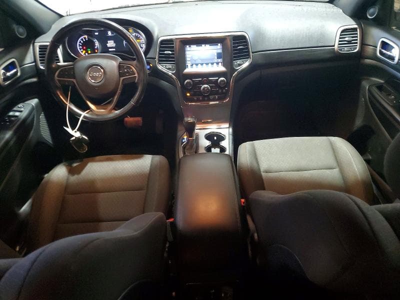 2020 JEEP GRAND CHEROKEE LAREDO 8