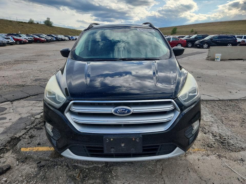 2017 FORD ESCAPE SE 5
