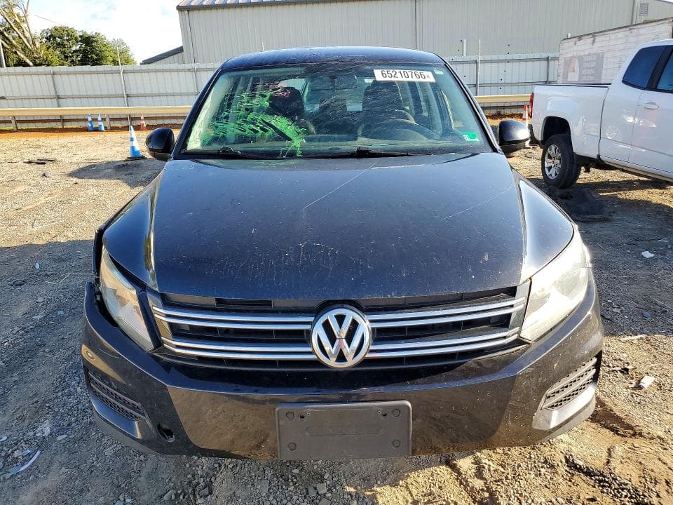 2017 VOLKSWAGEN TIGUAN S 5