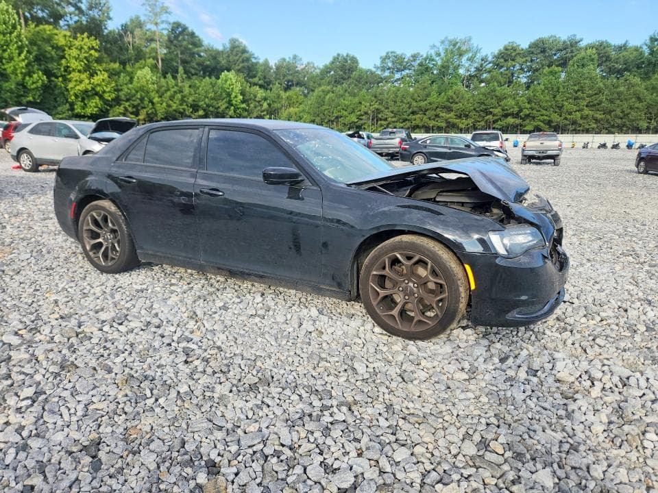2018 CHRYSLER 300 TOURING 4