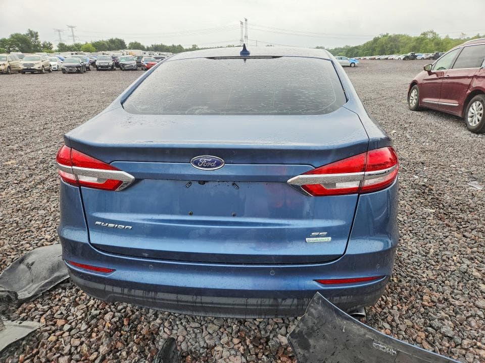 2019 FORD FUSION SE 6