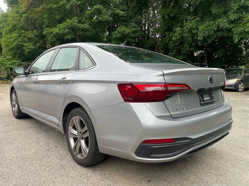 2022 VOLKSWAGEN JETTA SE 3