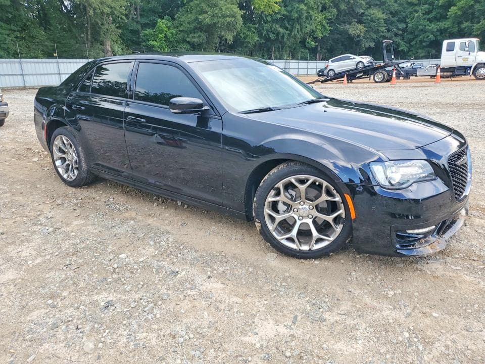 2023 CHRYSLER 300 TOURING L 4