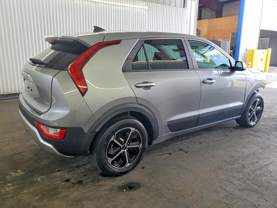 2026 KIA NIRO LX 3
