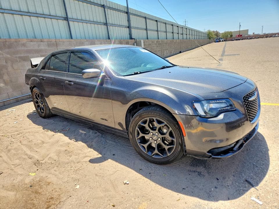 2020 CHRYSLER 300 S 4