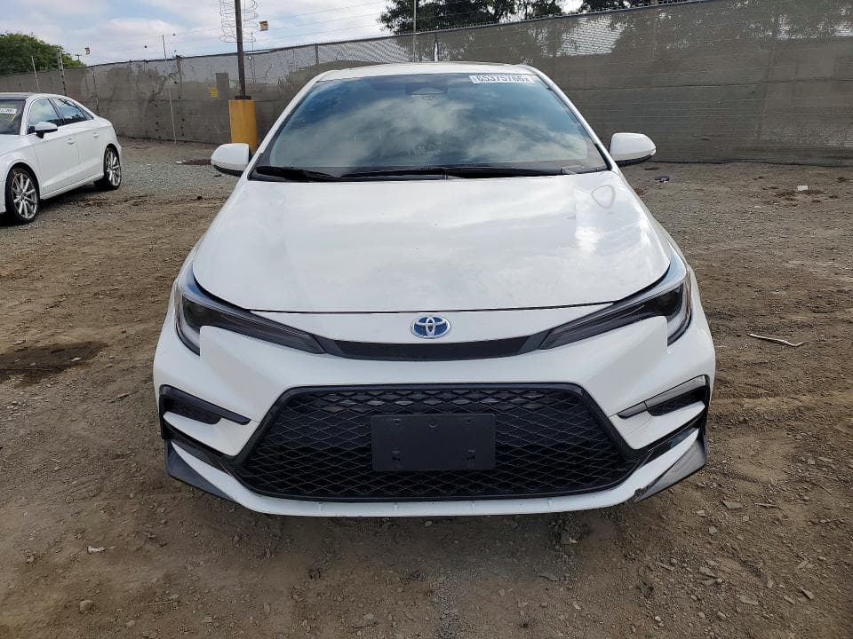 2024 TOYOTA COROLLA HYBRID SE 5