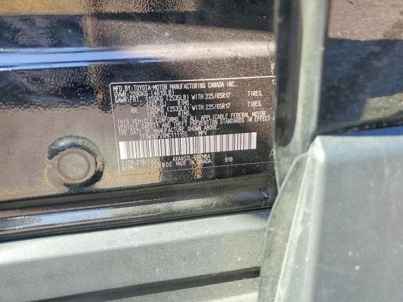 2021 TOYOTA RAV4 XLE 13