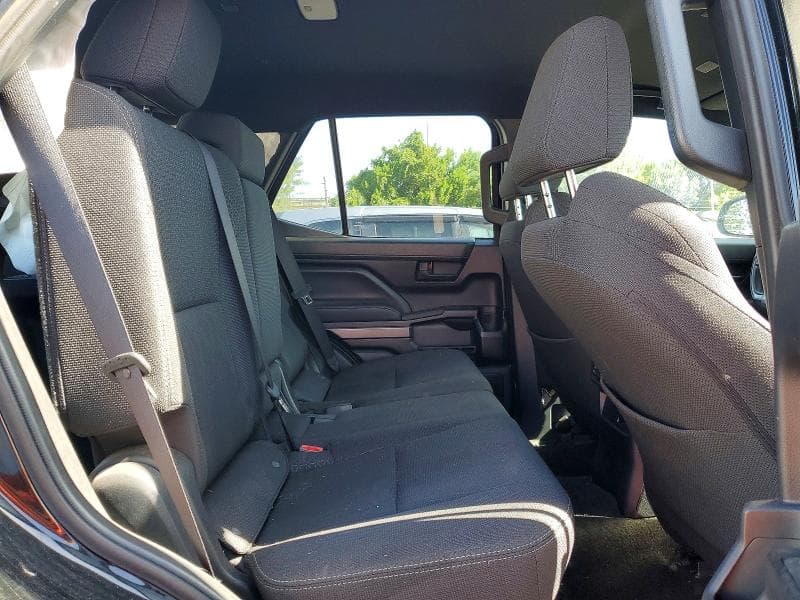 2025 TOYOTA 4RUNNER SR5 11