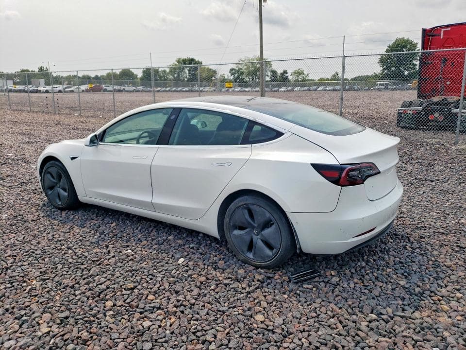 2019 TESLA MODEL 3 2