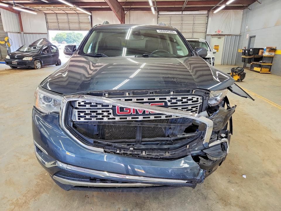 2019 GMC ACADIA DENALI 5