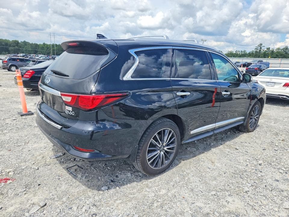2017 INFINITI QX60 BASE 3