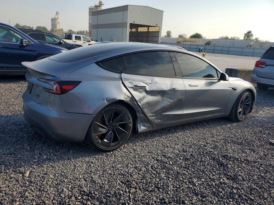 2024 TESLA MODEL 3 3