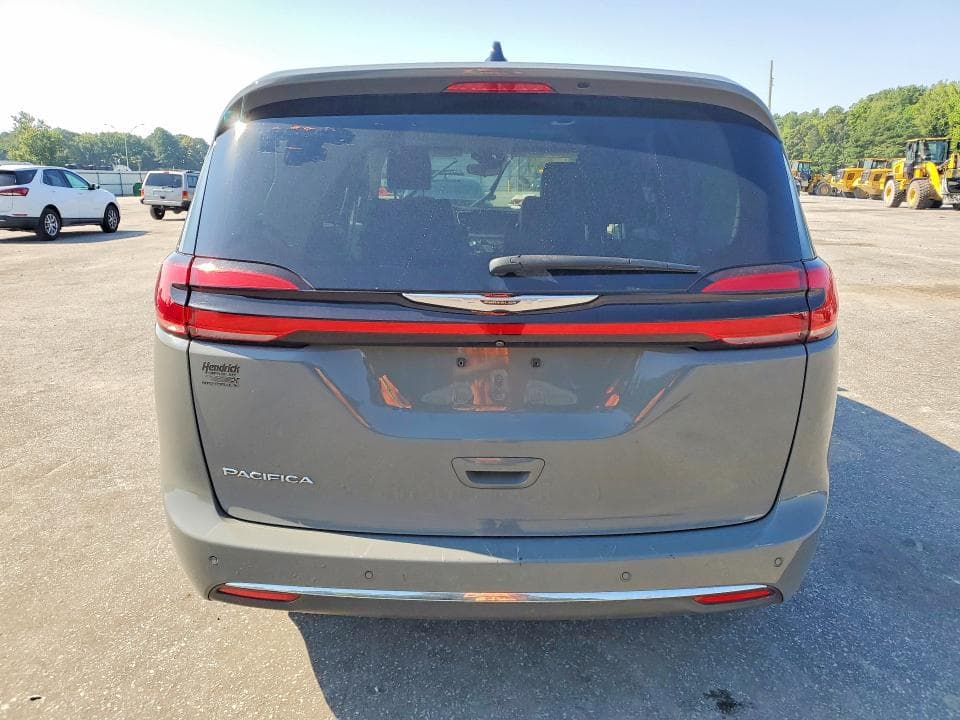 2023 CHRYSLER PACIFICA TOURING L 6