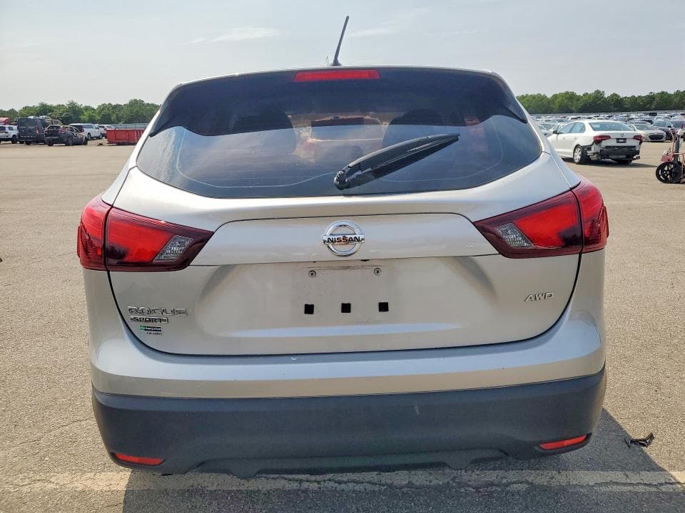 2019 NISSAN ROGUE SPORT S 6