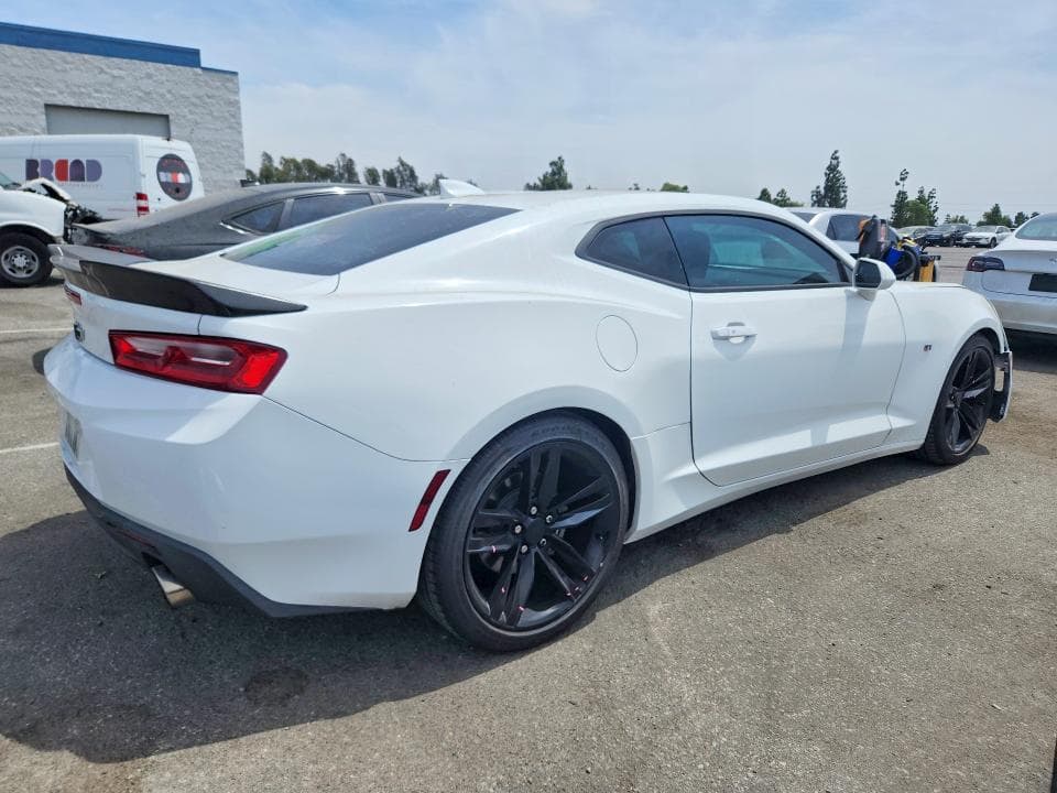 2018 CHEVROLET CAMARO LT 3
