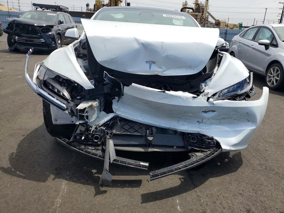 2025 TESLA MODEL 3 5