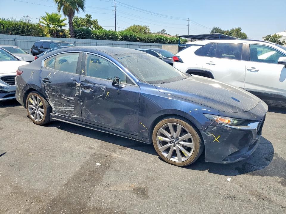 2020 MAZDA 3 SELECT 4