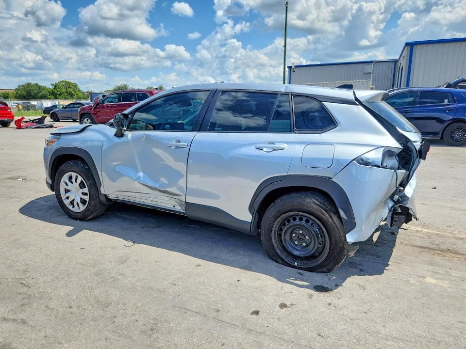 2025 TOYOTA COROLLA CROSS L 2