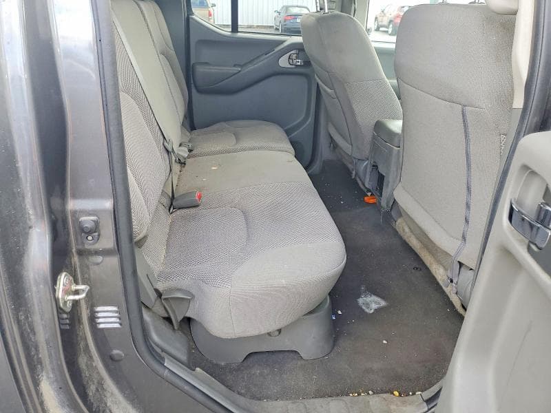 2019 NISSAN FRONTIER SV 10