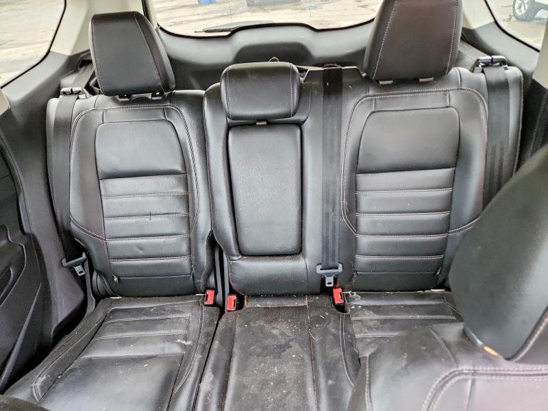 2017 FORD ESCAPE TITANIUM 10