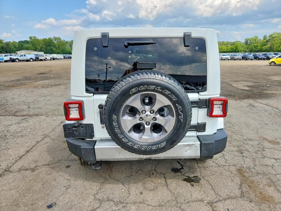 2017 JEEP WRANGLER UNLIMITED SAHARA 6