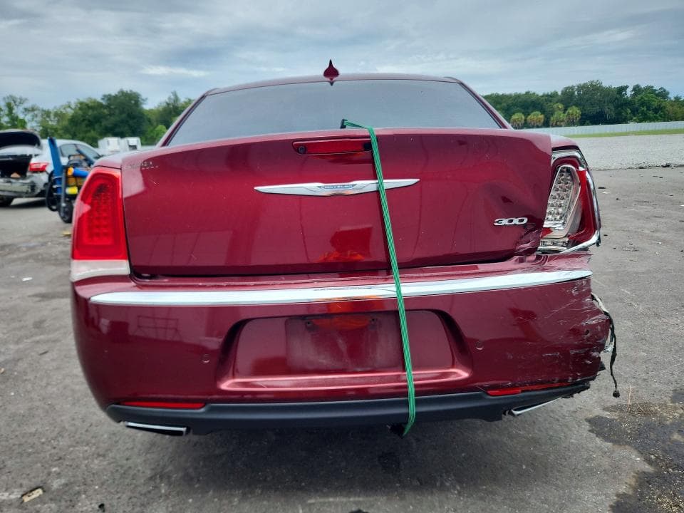 2017 CHRYSLER 300C 6