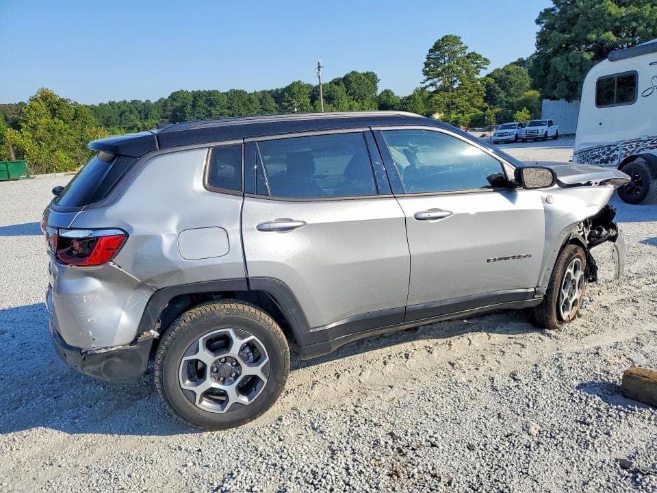2022 JEEP COMPASS TRAILHAWK 3